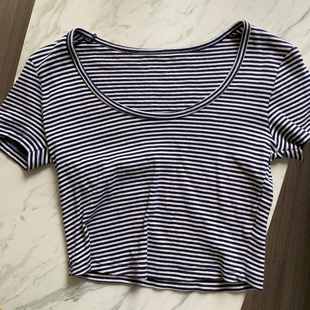 American Apparel Crop Top